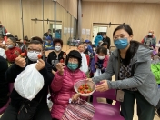 Board Member Visit to ODRN Activity - Volunteer service of harvesting crops and giving to those in need<BR>-013