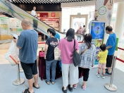 Roving Exhibitions-004